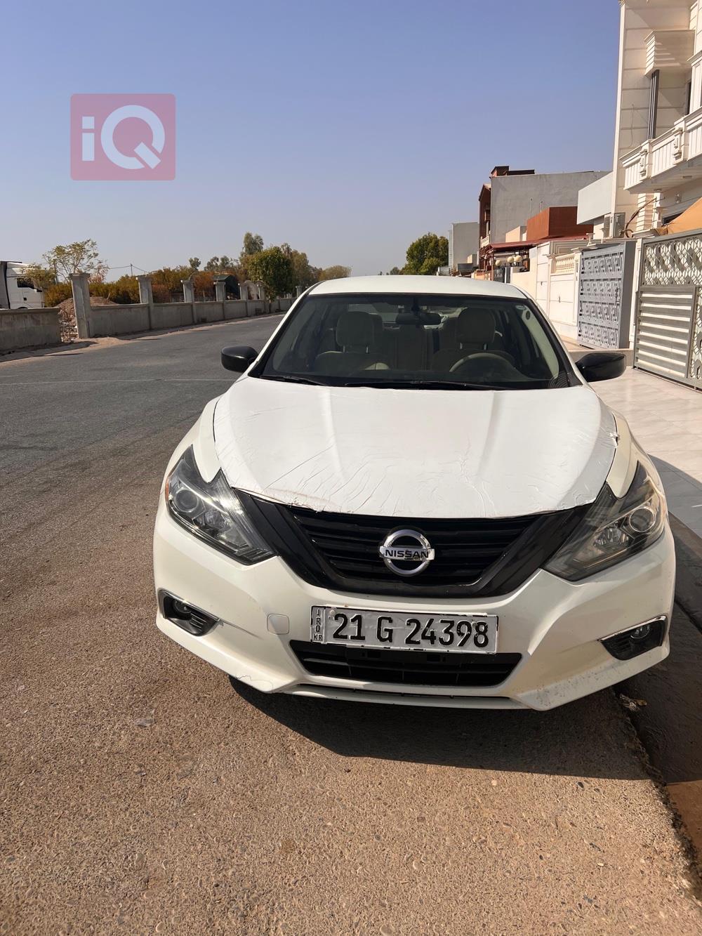 Nissan Altima